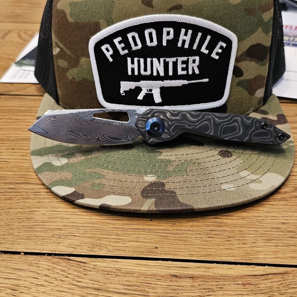 Image 5 - Keanison Basset Hound