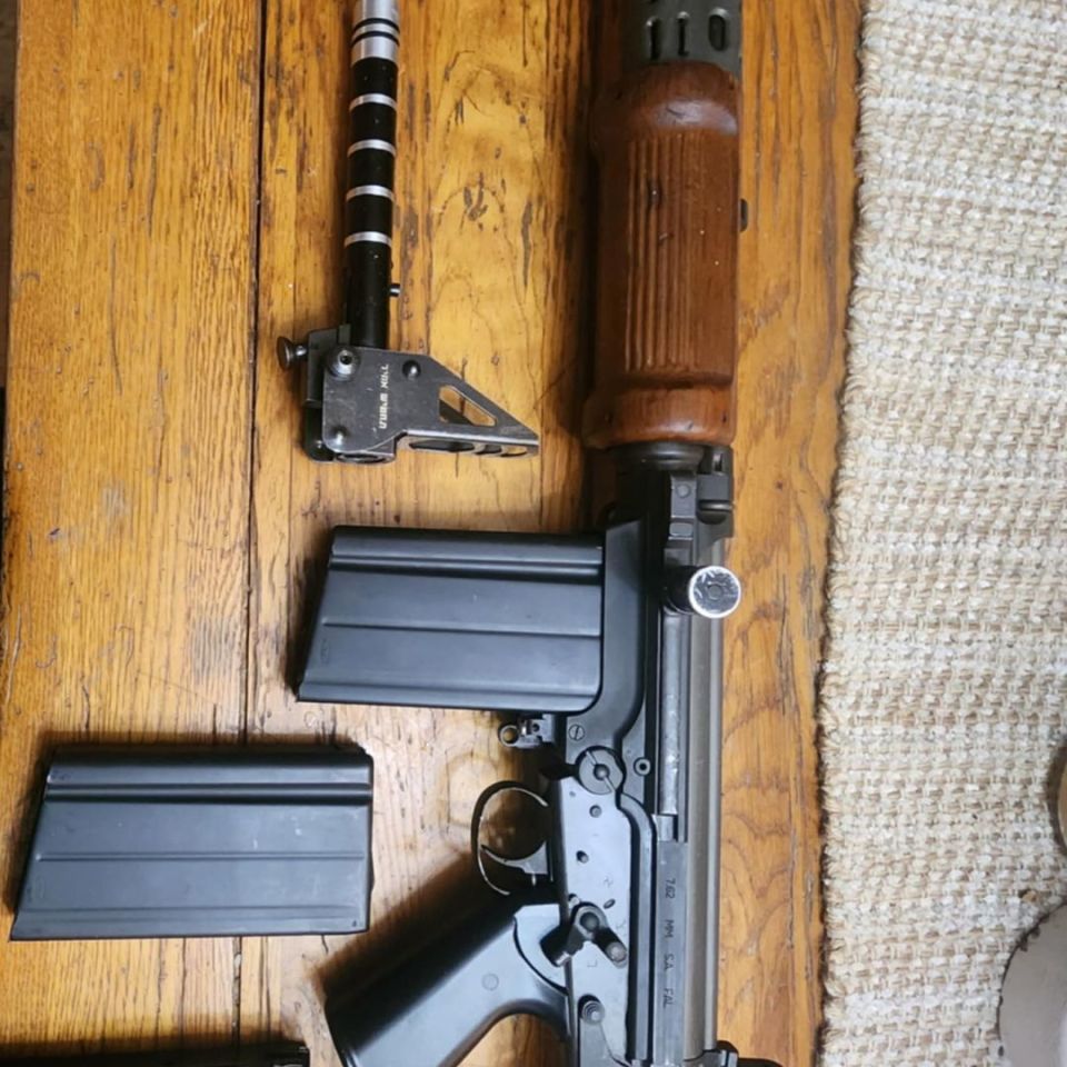 Image 2 - Israeli FAL
