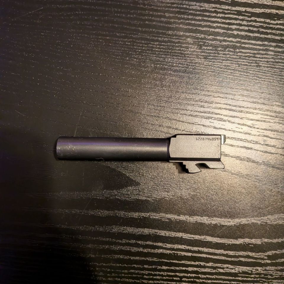 Image 4 - OEM g19 gen 4 barrel 