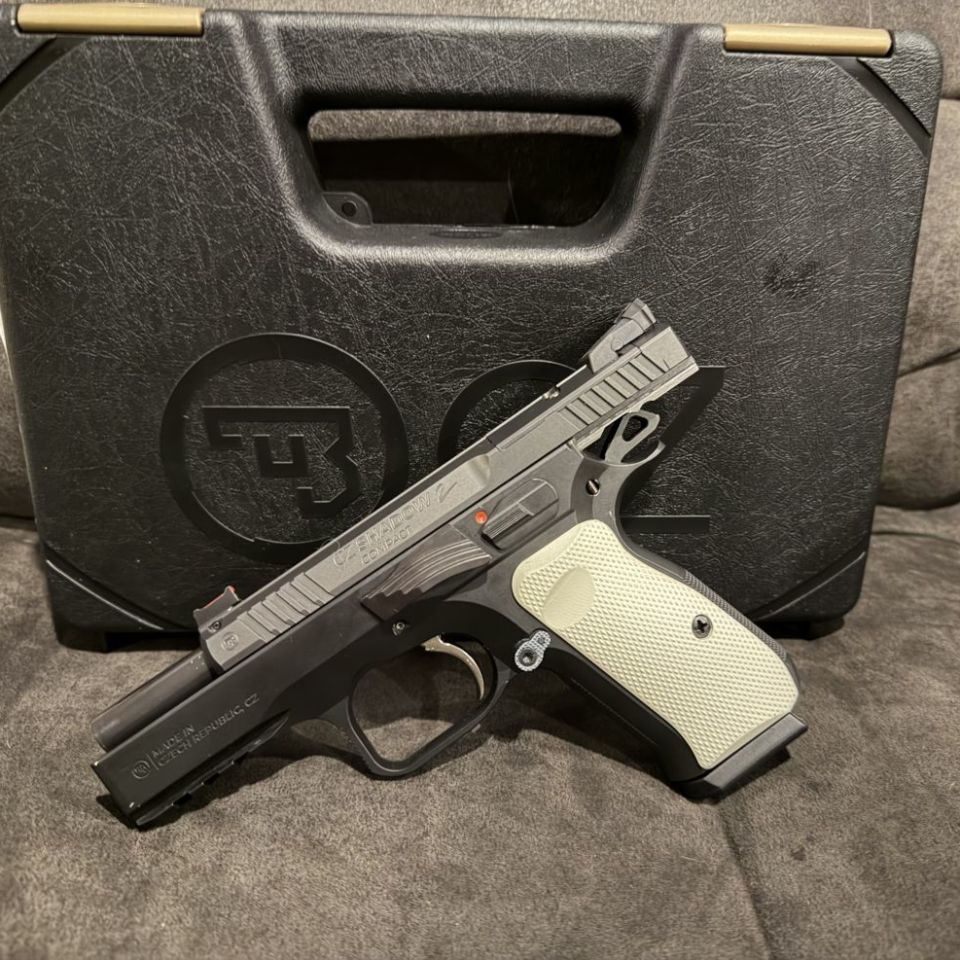 Image 5 - CZ Shadow 2 compact. 