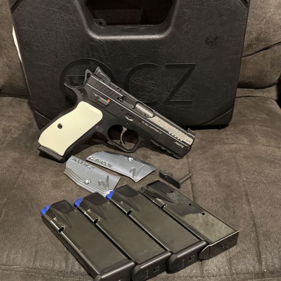 Image 2 - CZ Shadow 2 compact. 