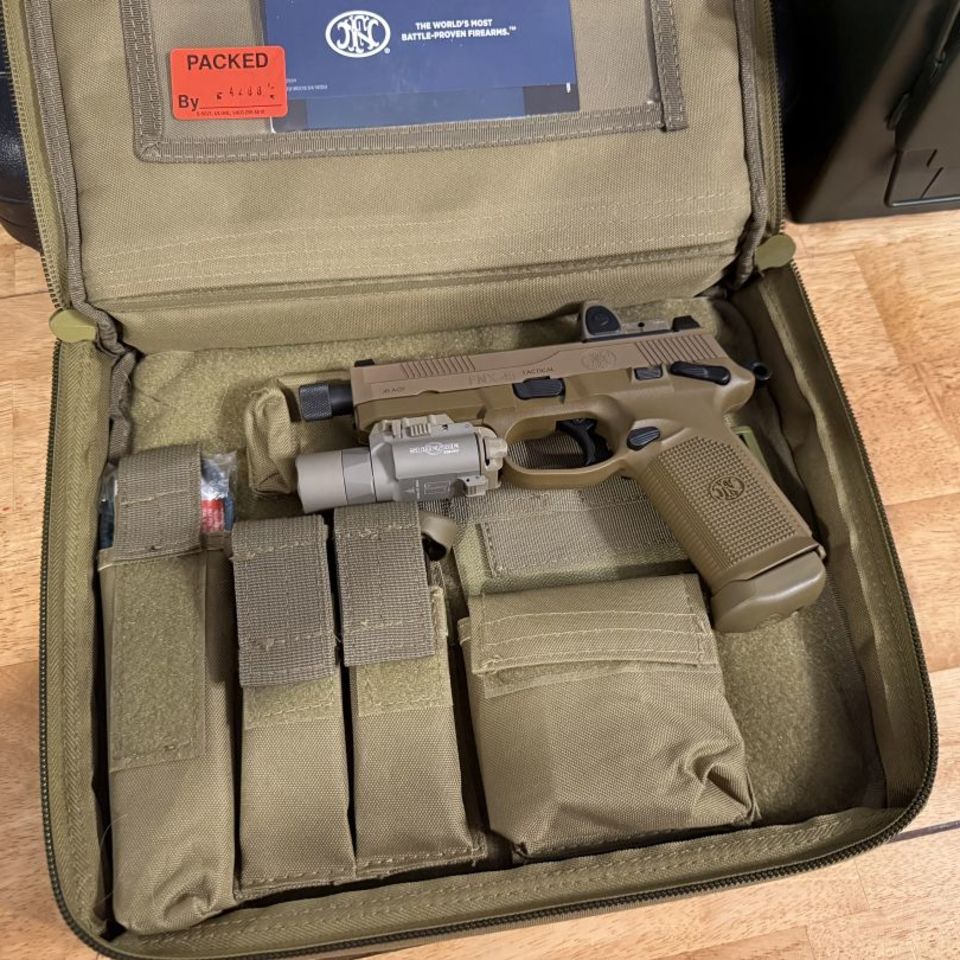 Image 1 - FNX Tactical 45 + Extras