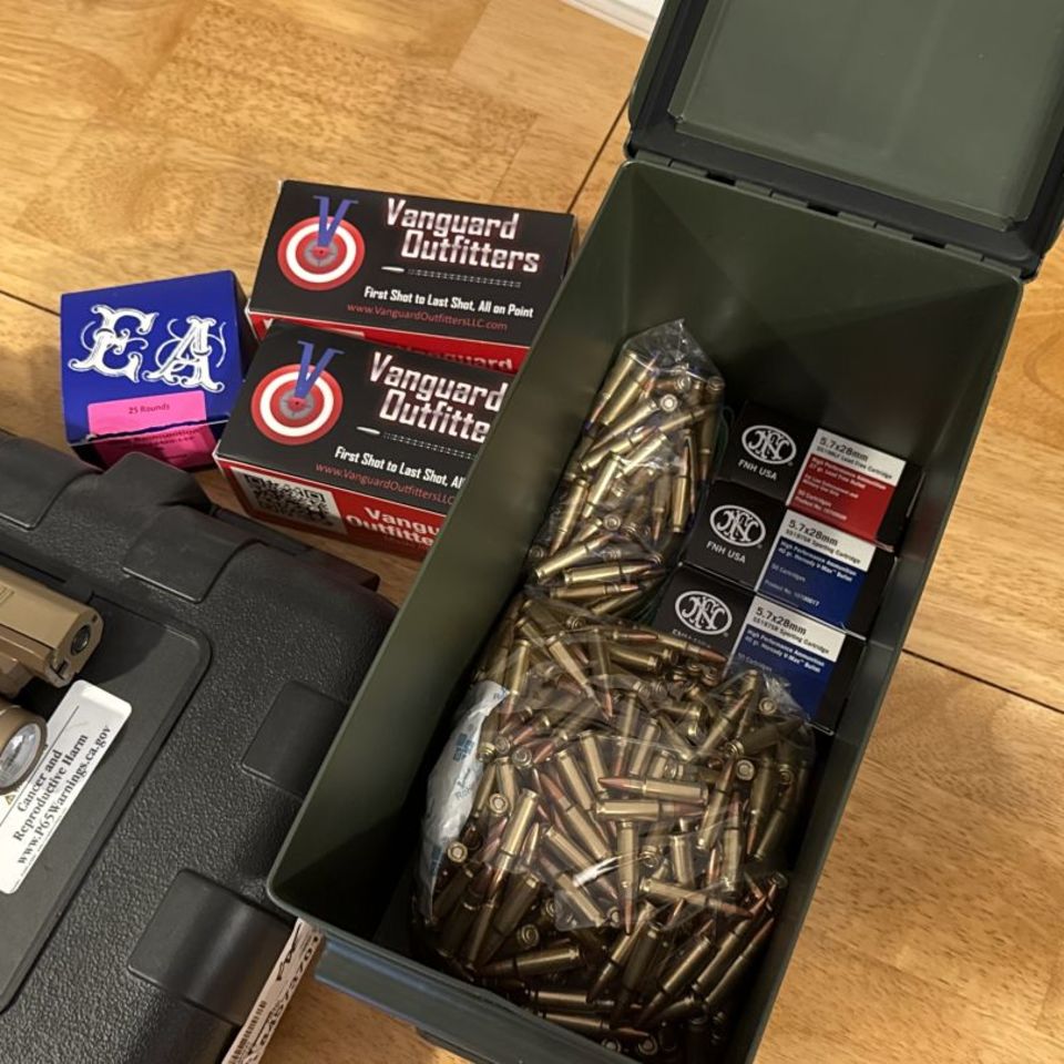 Image 3 - FN five Seven MK2 + Extras