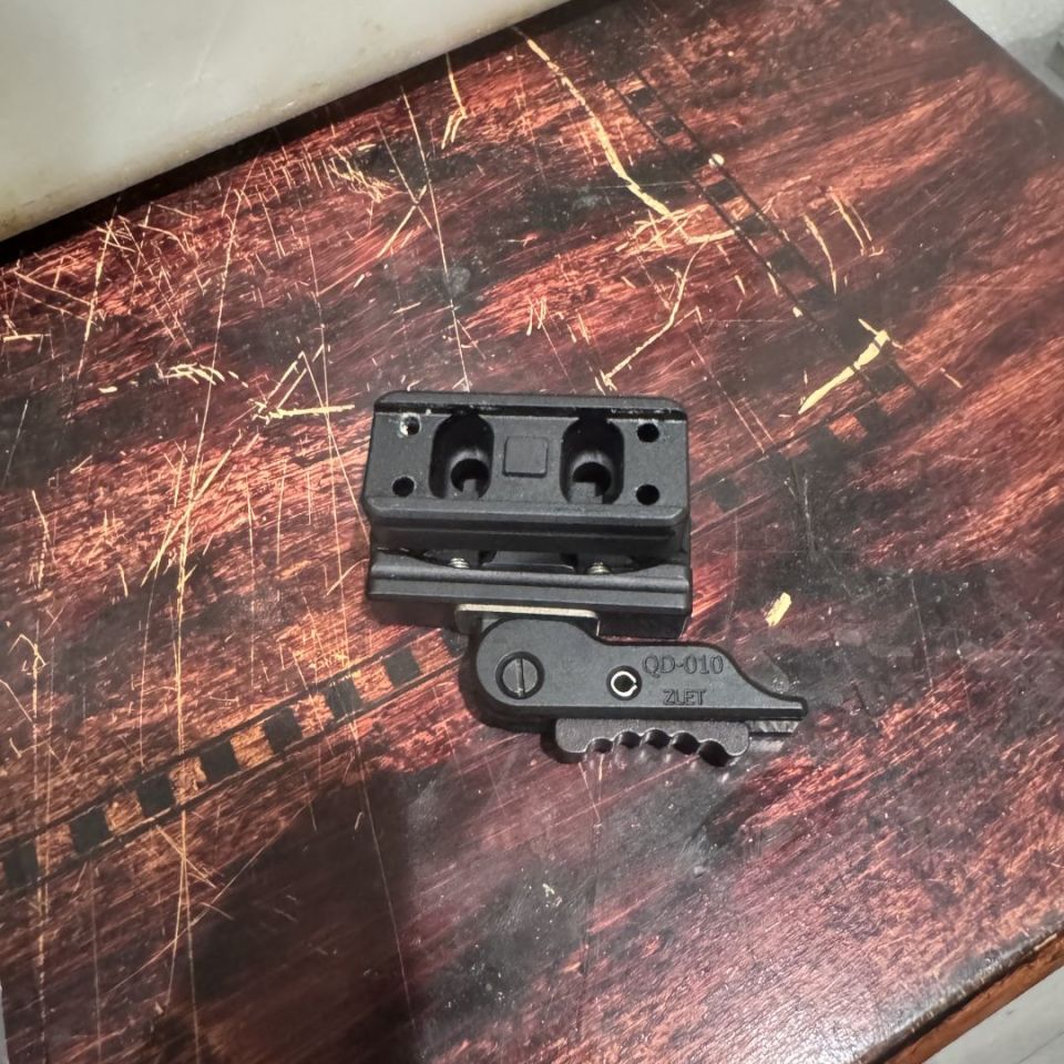 Image 3 - Spuhr QDM2002 Absolute