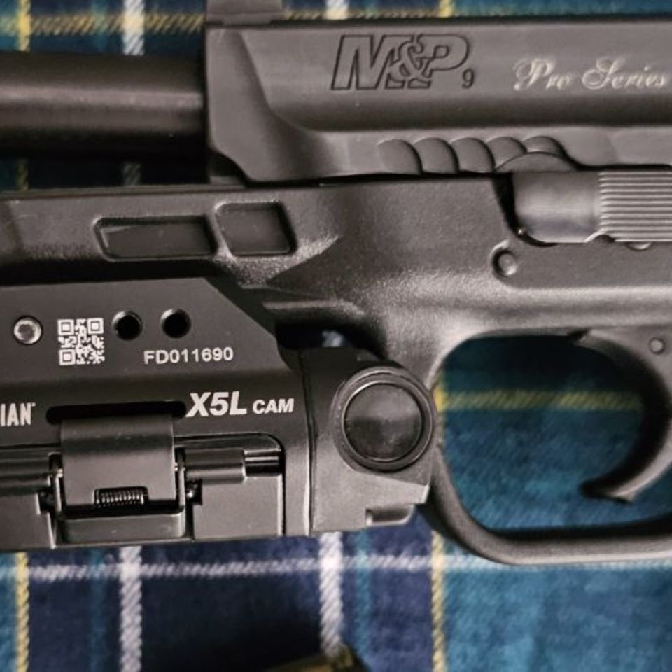 Image 3 - S&W M&P 9 Pro Series 