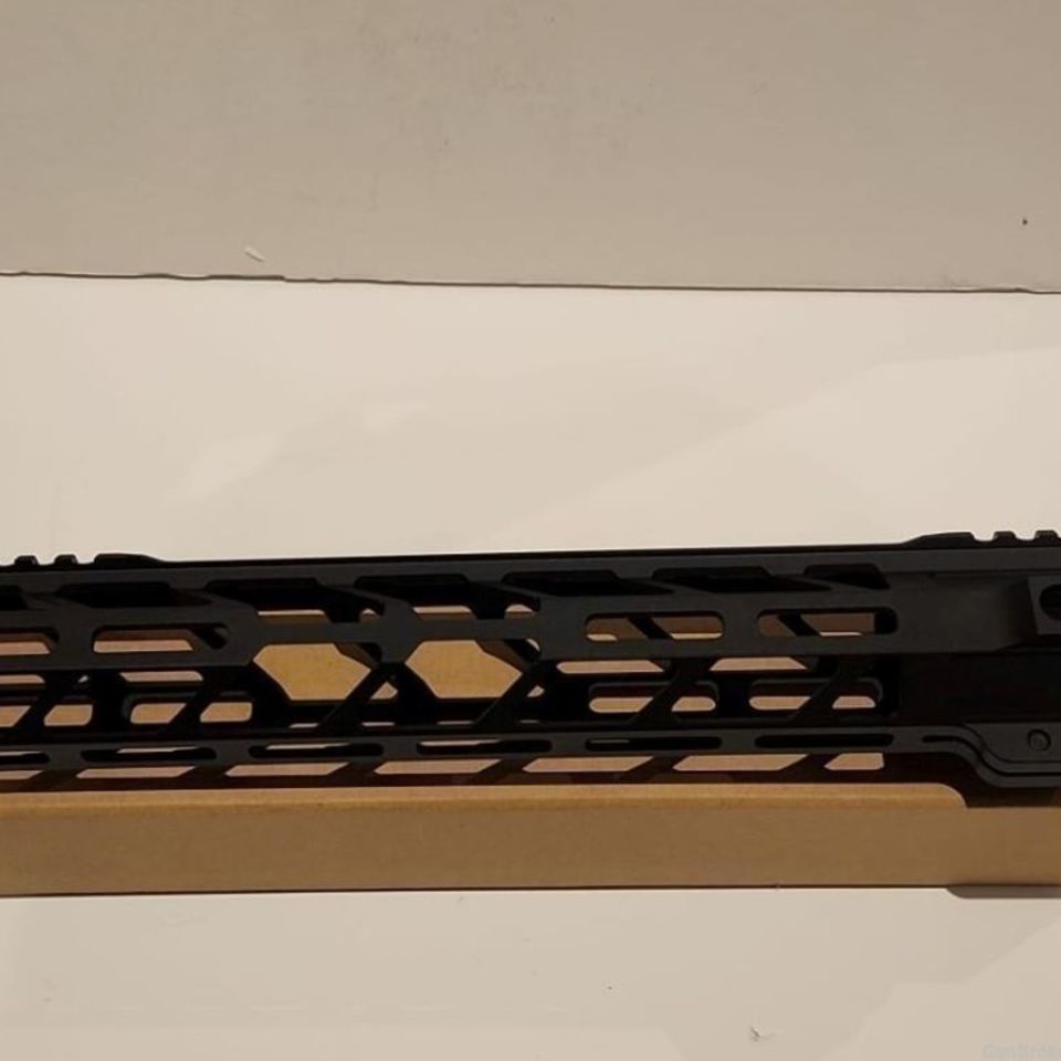 Image 2 - 12" AR15 MLOK Freefloat Handguard AR-15 M-LOK Rail Steel Barrel Nut