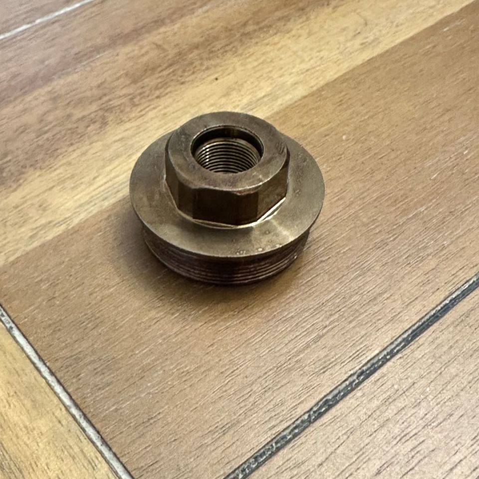 Image 4 - 1/2x28, 5/8x24 Direct Thread