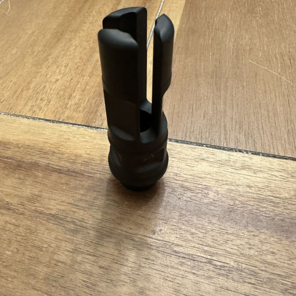 Image 3 - B&T 3 Prong 1/2x28 Surefire 