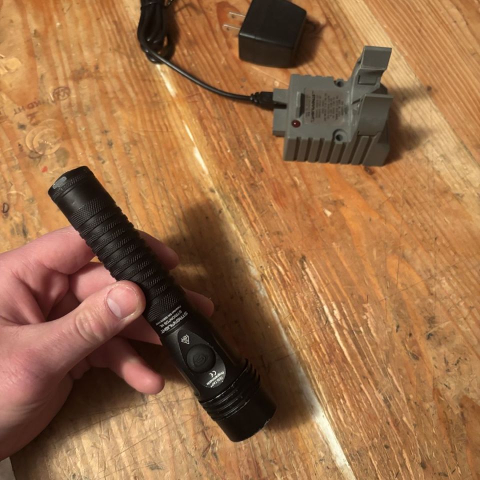 Image 4 - Streamlight Strion ds hl
