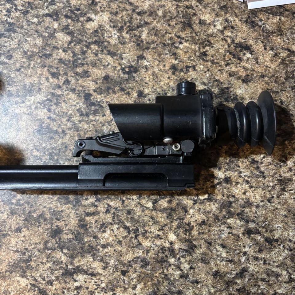 Image 2 - Suit sight FAL