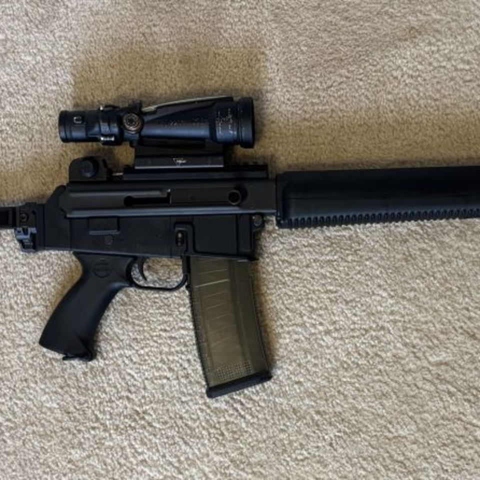 Image 2 - AR 180B with MGO Acog