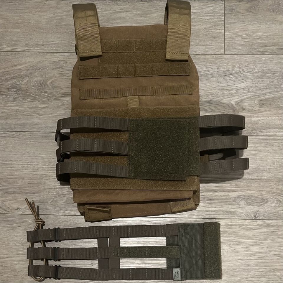 Image 2 - Condor plate carrier