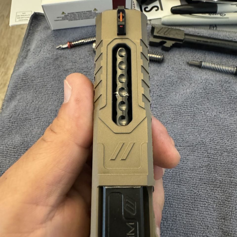 Image 4 - Zev OZ9 Covert FDE (Glock 49 size)