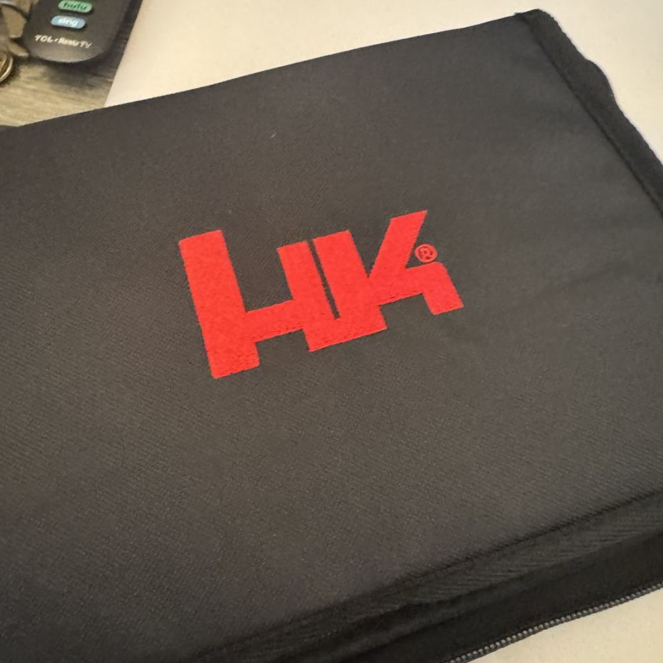 Image 4 - HK P30L v1 LEM NIB 