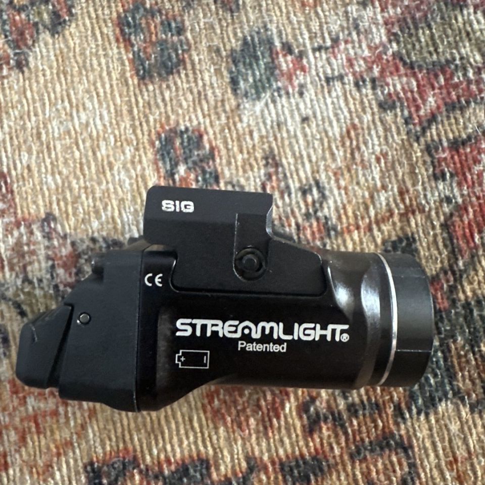 Image 2 - TLR-7 SUB sig p365