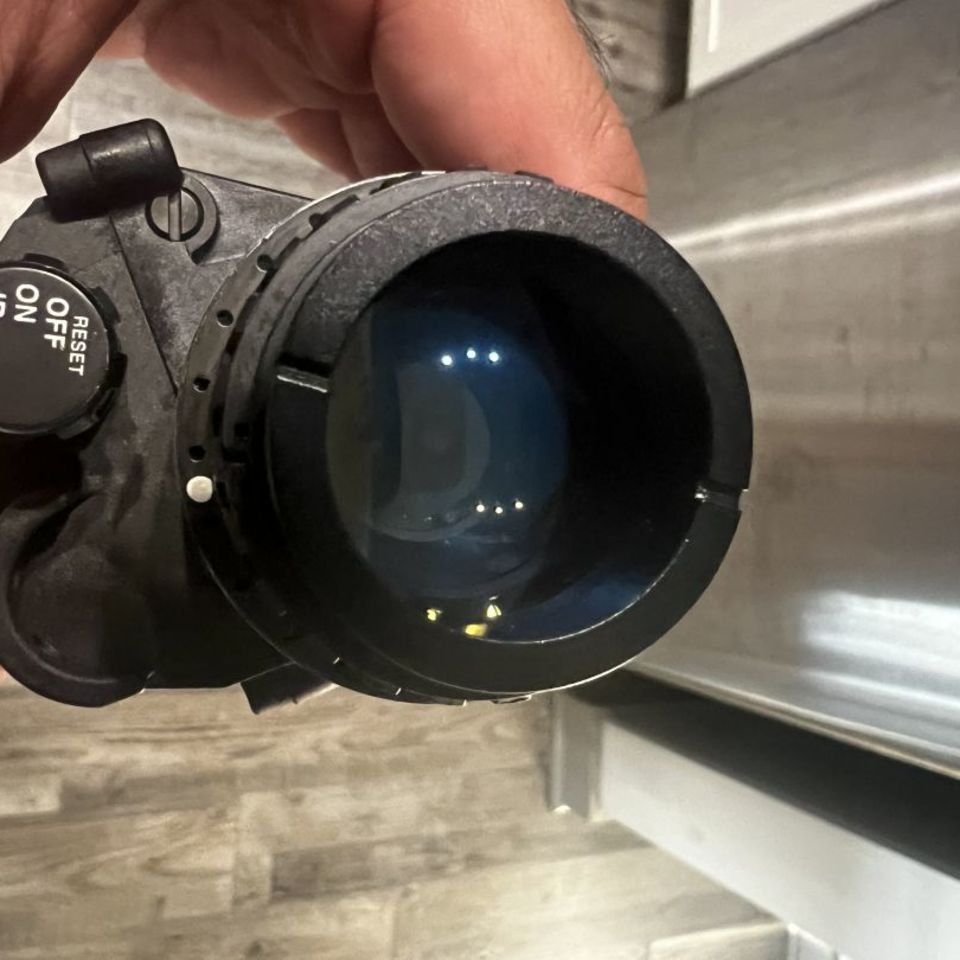 Image 2 - Omni 7 Green PVS-14