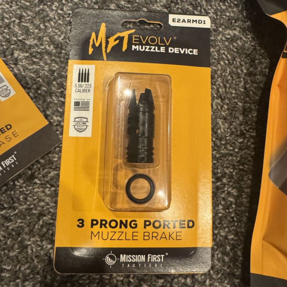 Image 4 - Assorted Accoutrements