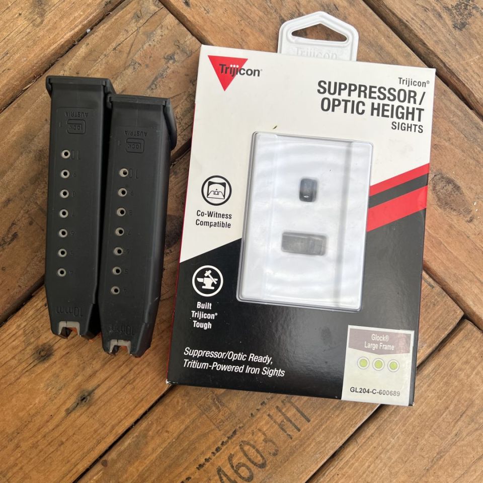 Image 1 - Trijicon Suppressor night Sts