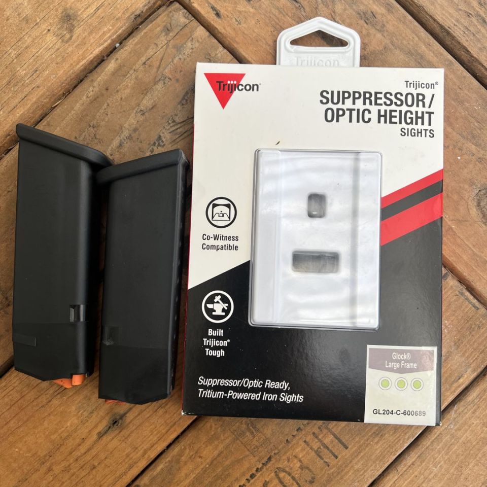 Image 2 - Trijicon Suppressor night Sts