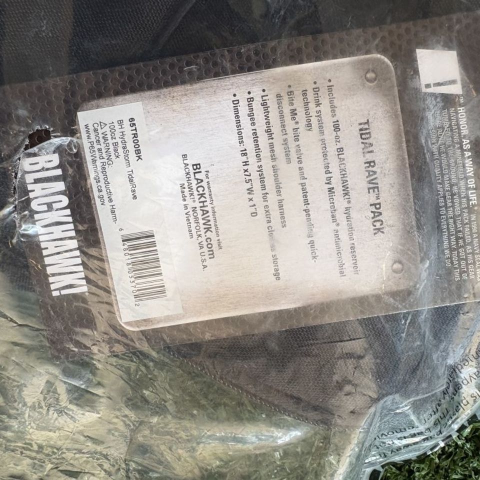 Image 4 - Blackhawk hydration system