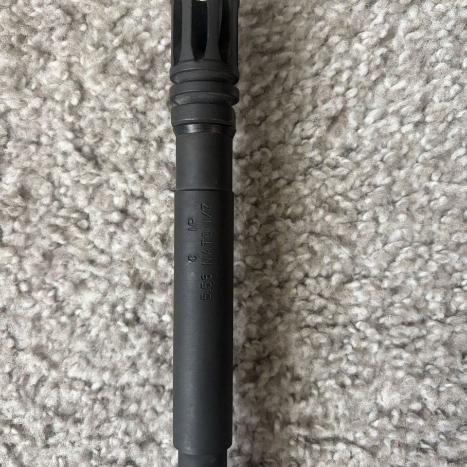 Image 3 - Colt le6920