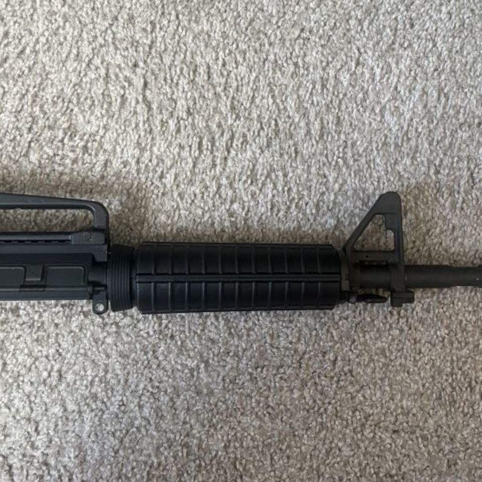 Image 1 - Colt le6920