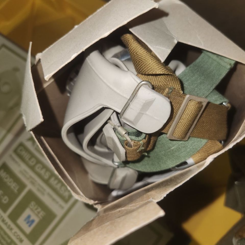 Image 3 - Kids gas masks