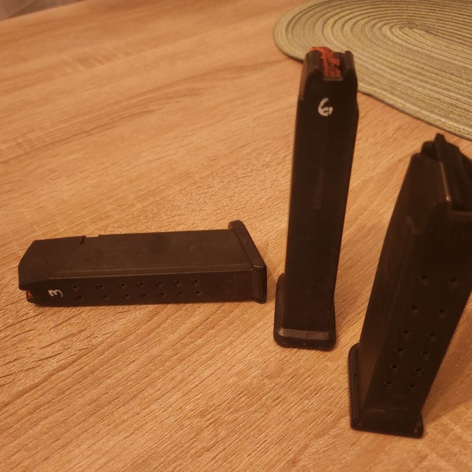 Image 2 - Glock Magazines