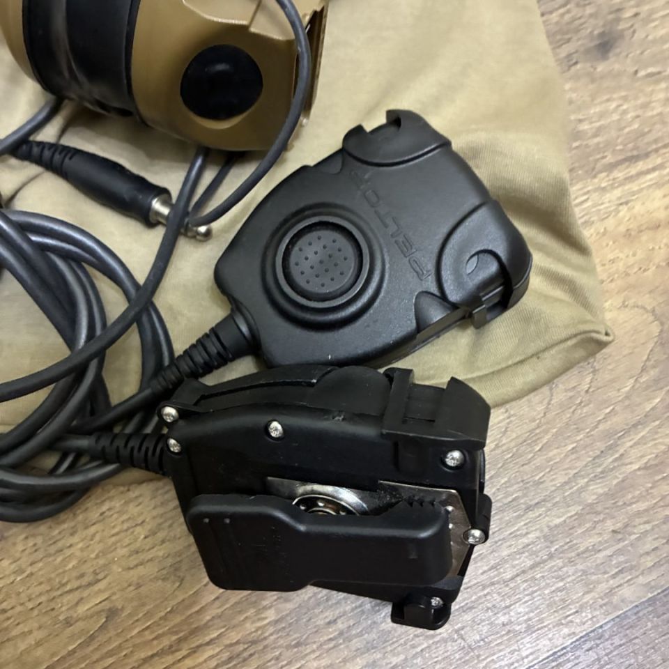 Image 4 - Peltor Comtac V kit