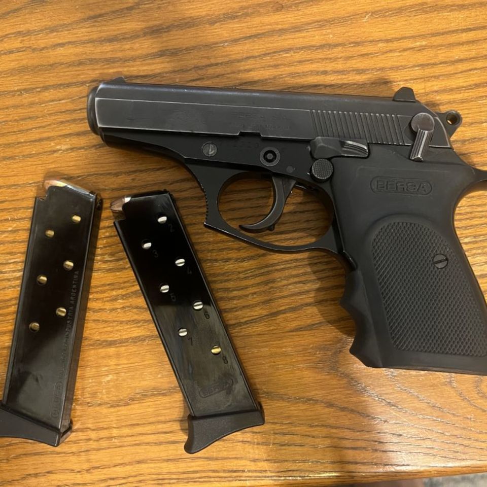 Image 5 - "akimbo" Bersa Thunder 380