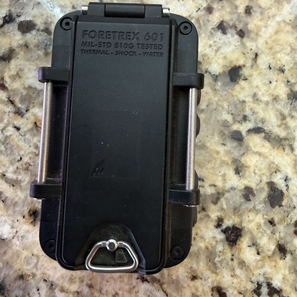 Image 2 - Garmin Fortrex 601