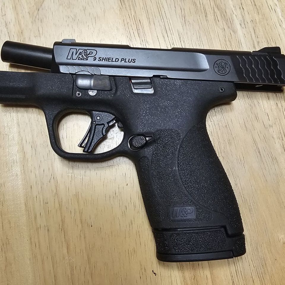Image 2 - S&W Shield Plus 9mm