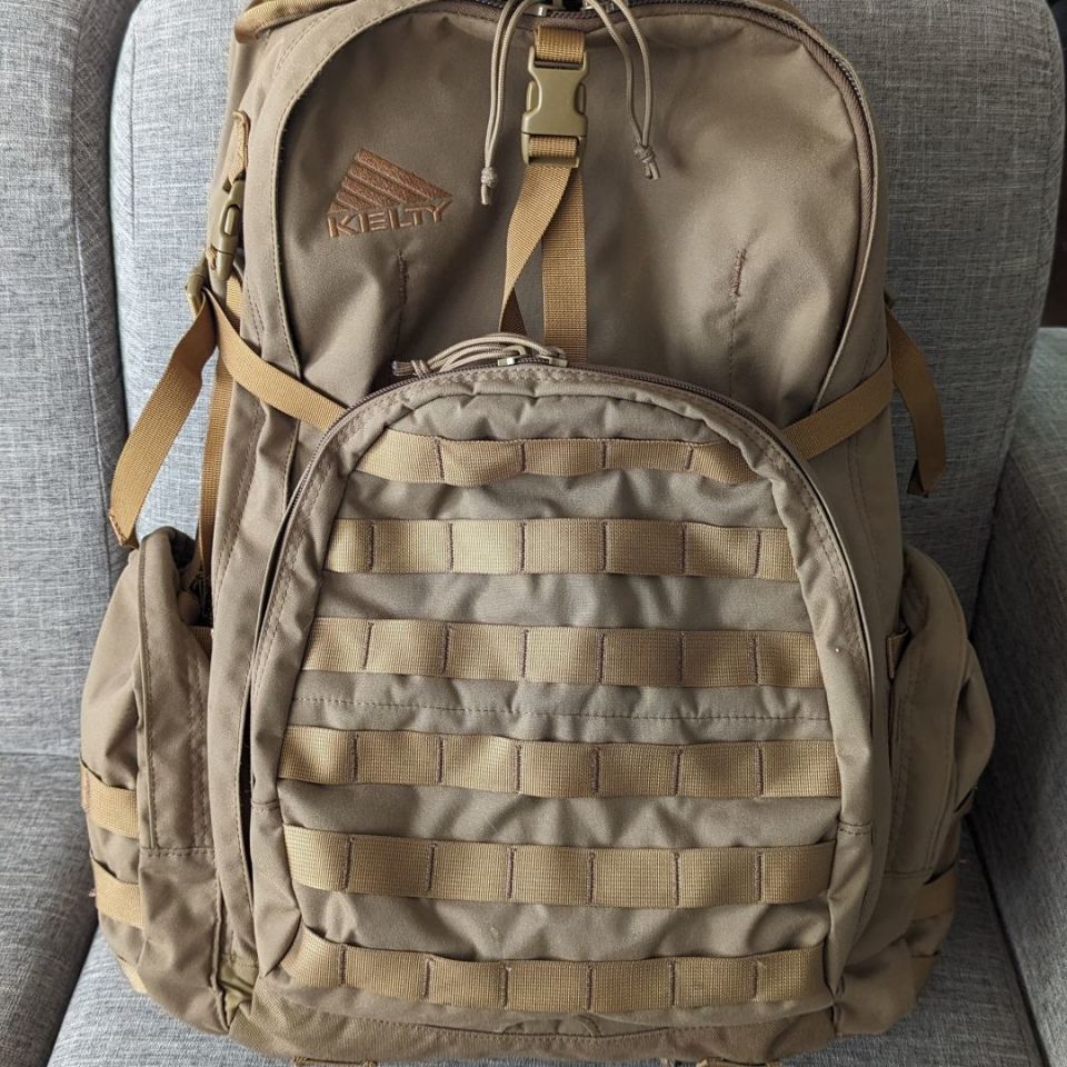 Image 1 - Kelty Raven 2500 Backpack