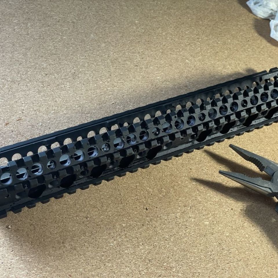 Image 4 - M72 Surefire Quadrail - Half