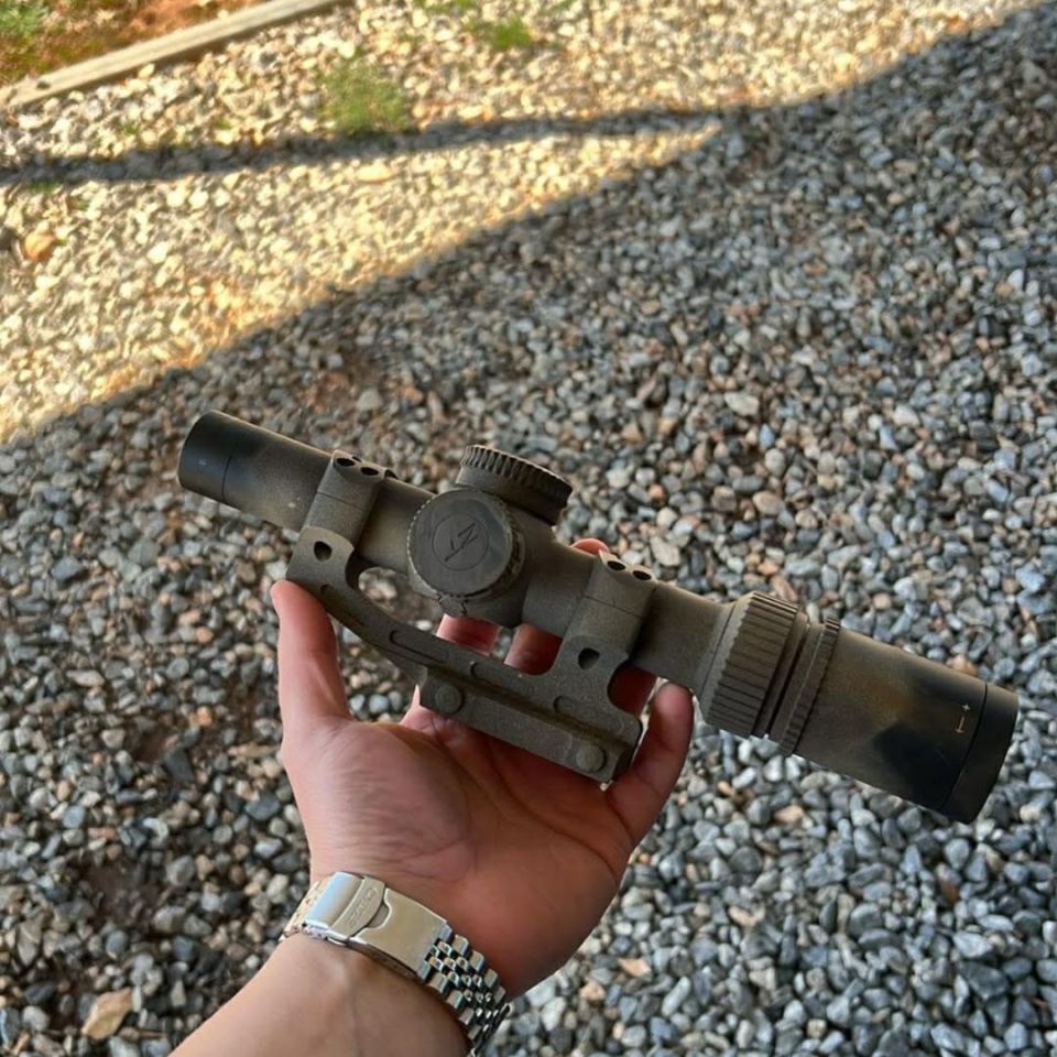 Image 2 - Zero tec 1-8 in Warren mount 