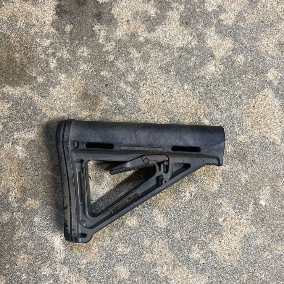 Image 2 - Magpul moe stock 