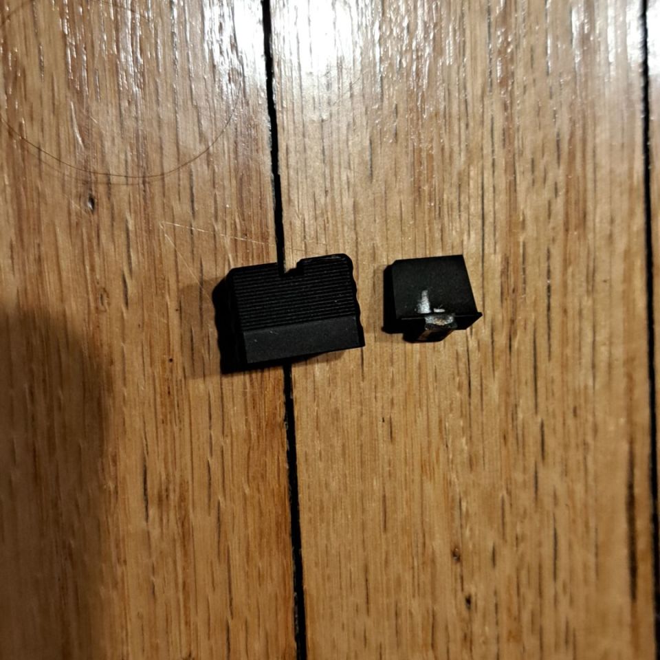 Image 2 - Dpp p320 supressor sights