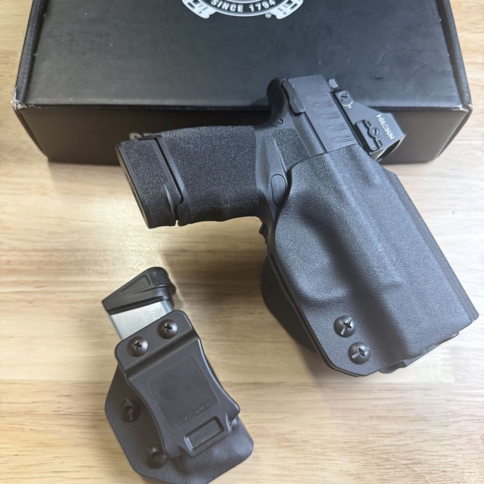 Image 4 - Springfield hellcat EDC 