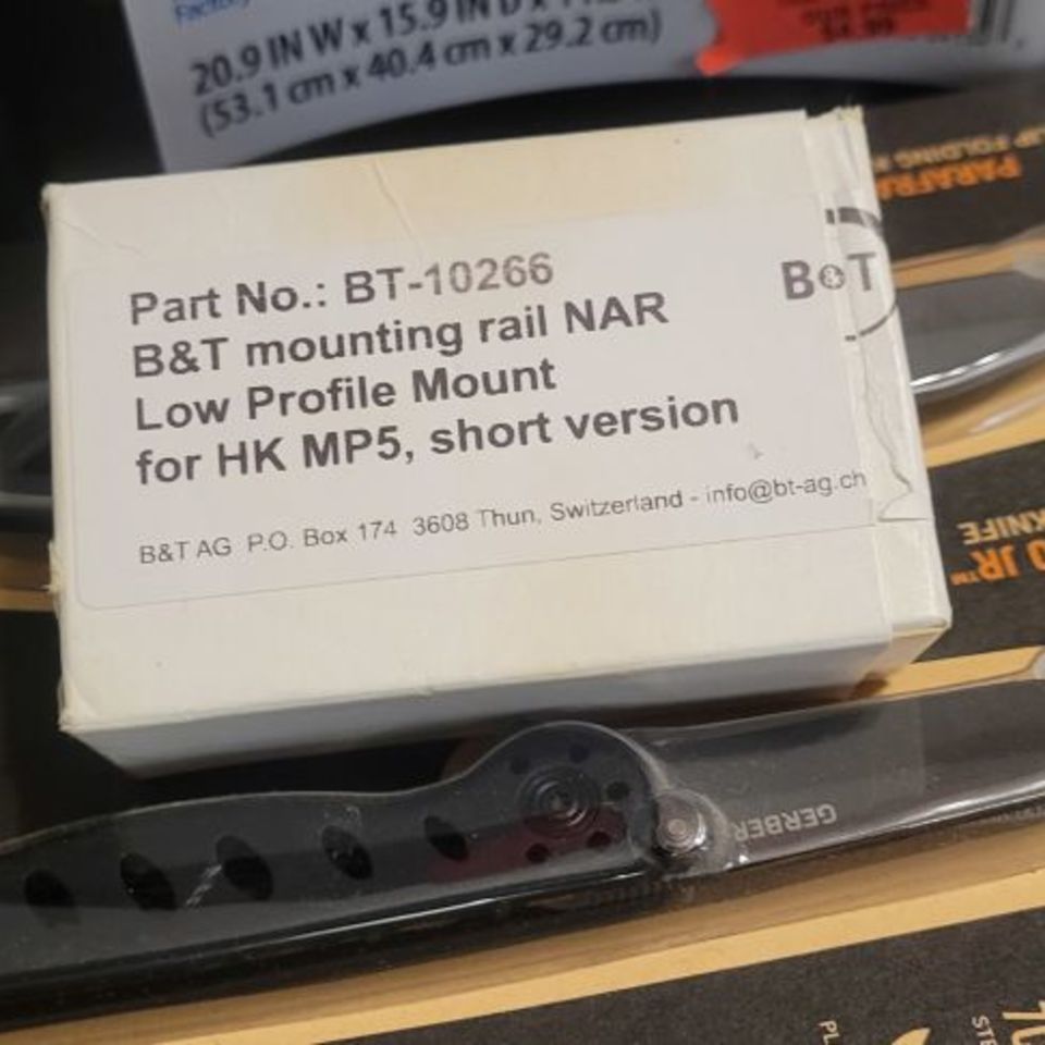 Image 2 - B& T mounting rail NAR Low Pro