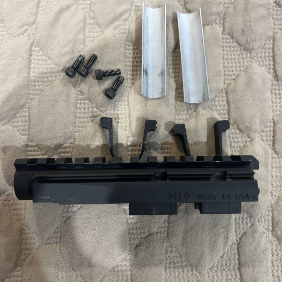 Image 2 - Kp9 Ultimak m19 upper rail