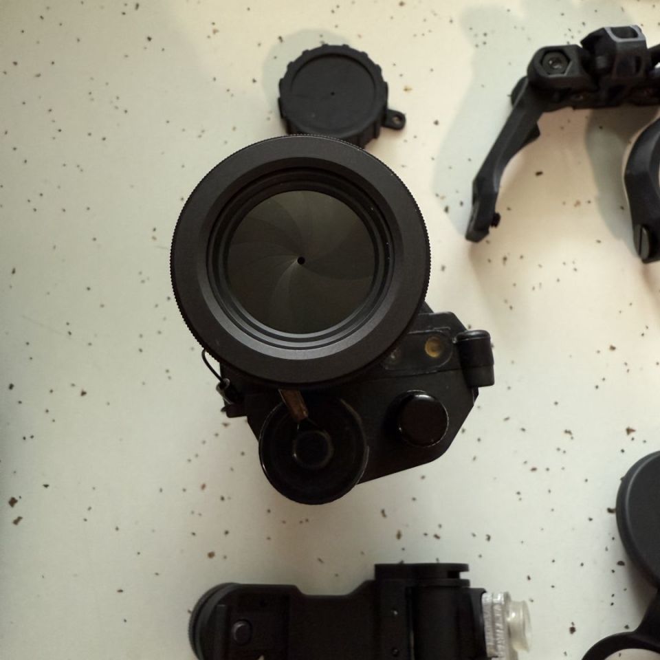 Image 2 - Pvs-14 Elbit WP 2300fom