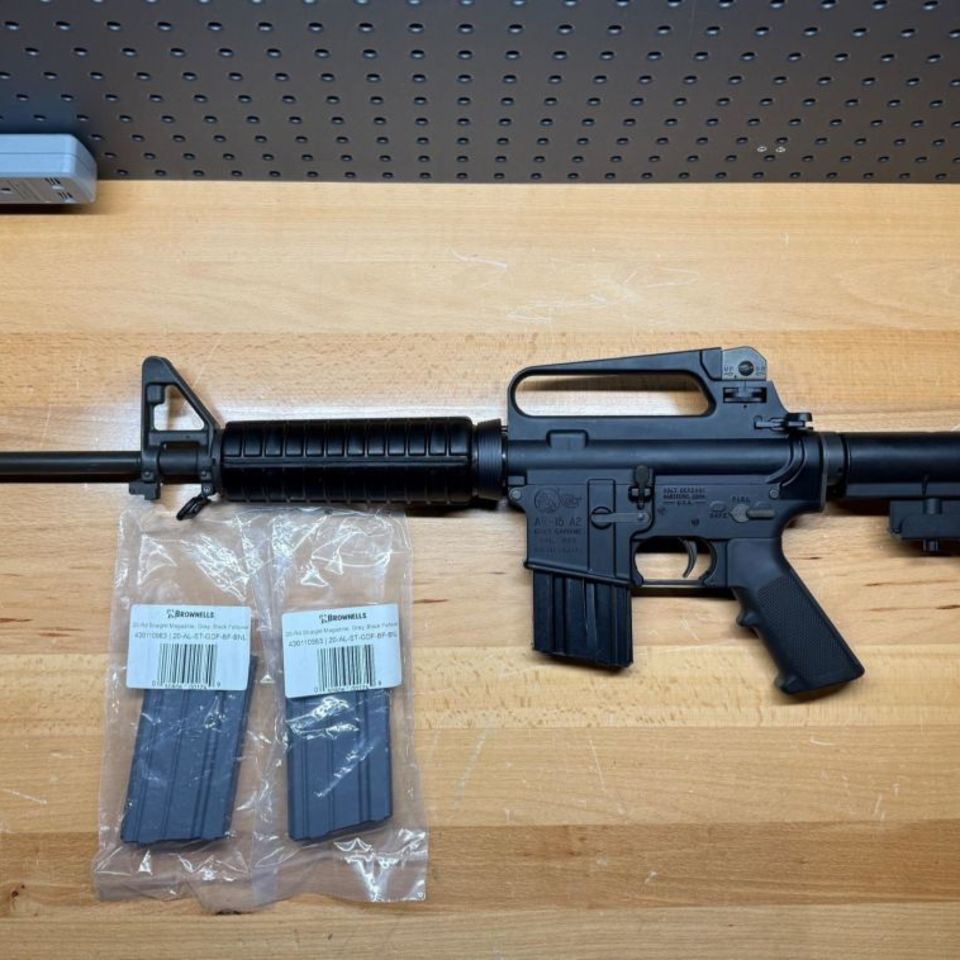 Image 2 - Colt AR-15 A2 6520 Ban Era