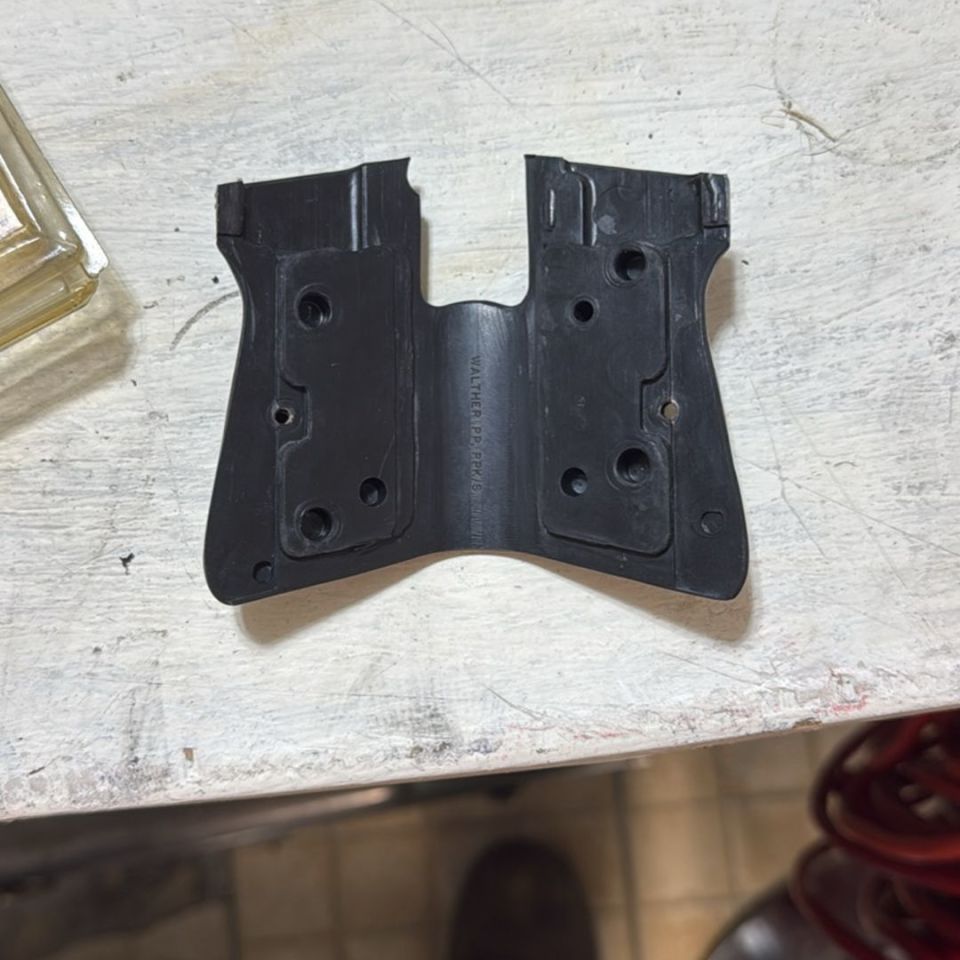 Image 3 - NOS Pachmayr PPK/S Grips