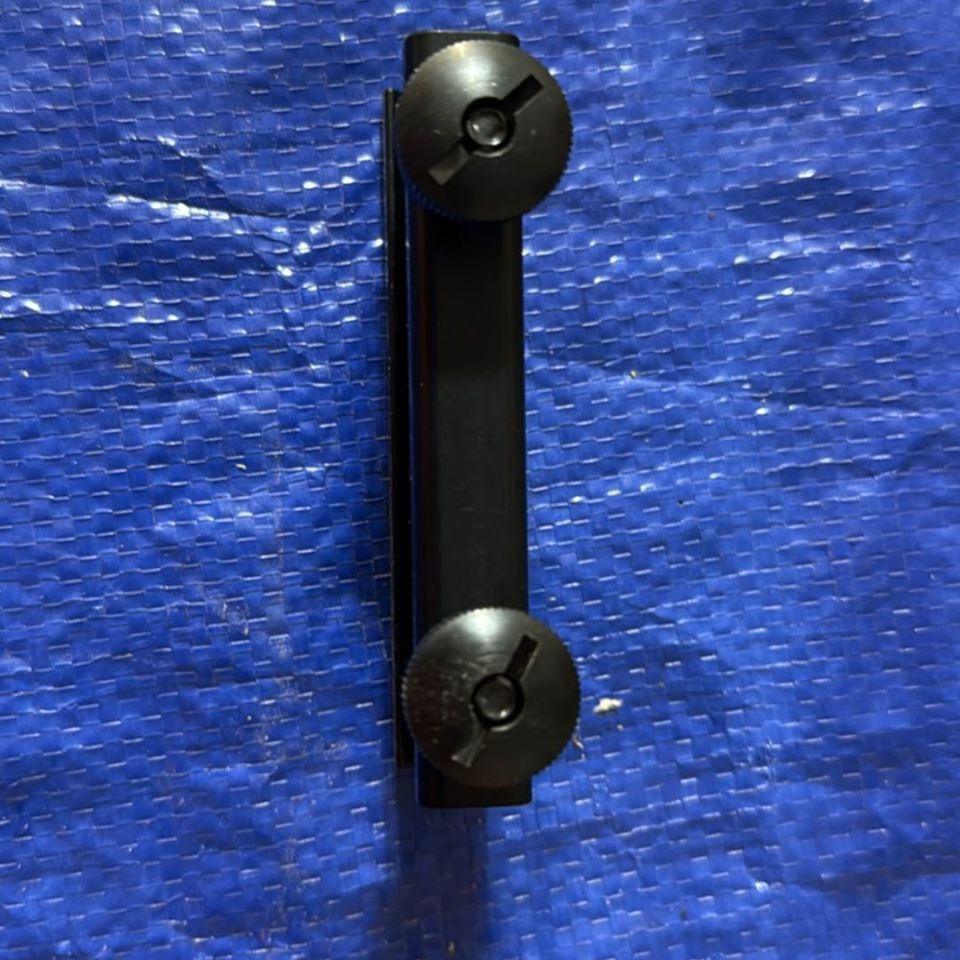 Image 3 - New never installed ACOG mount