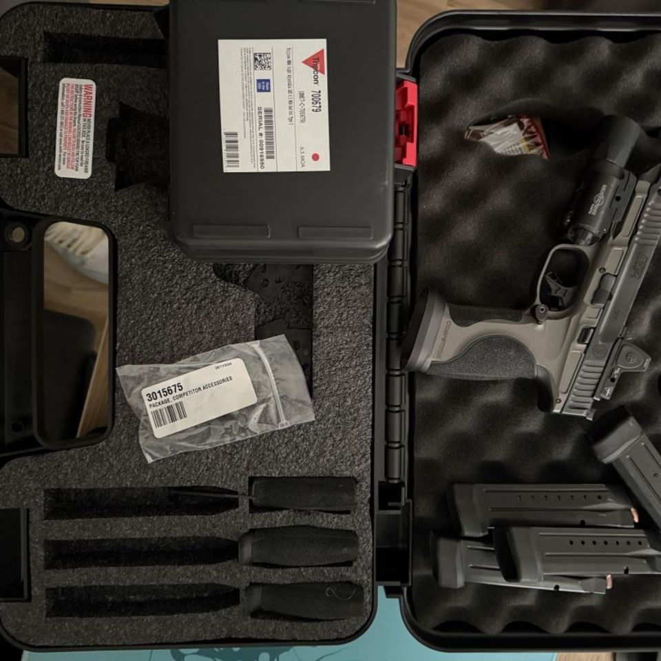 Image 3 - M&P 2.0 Metal competitor