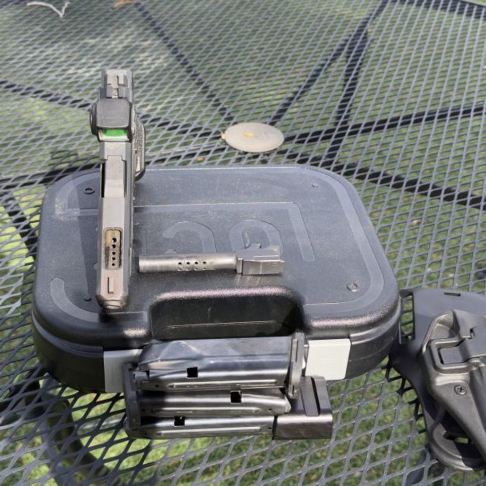 Image 2 - Glock 48 | Black Phoenix Cust.