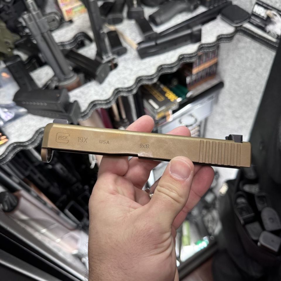 Image 2 - Glock 19x gen 5 slide night