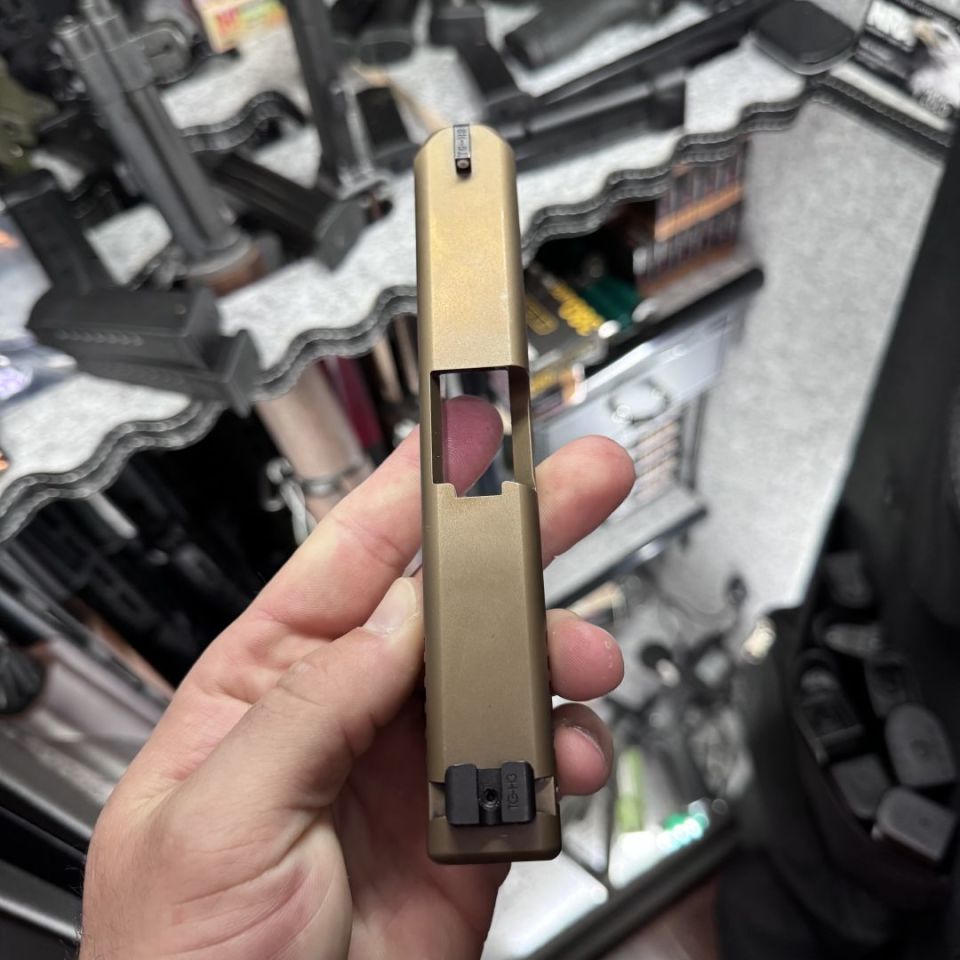 Image 3 - Glock 19x gen 5 slide night