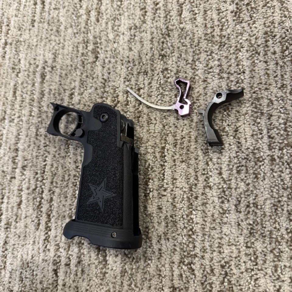 Image 2 - Staccato P Grip Module