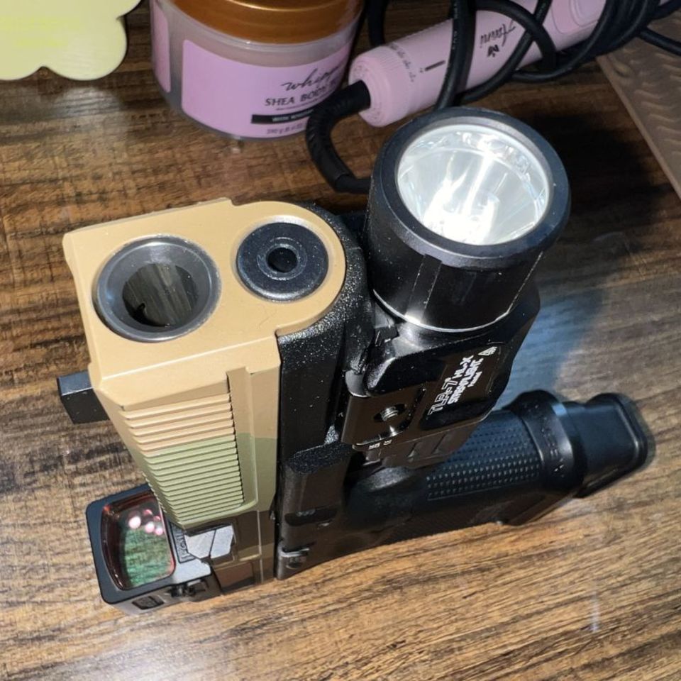 Image 4 - Gen5 19 ape defense congo